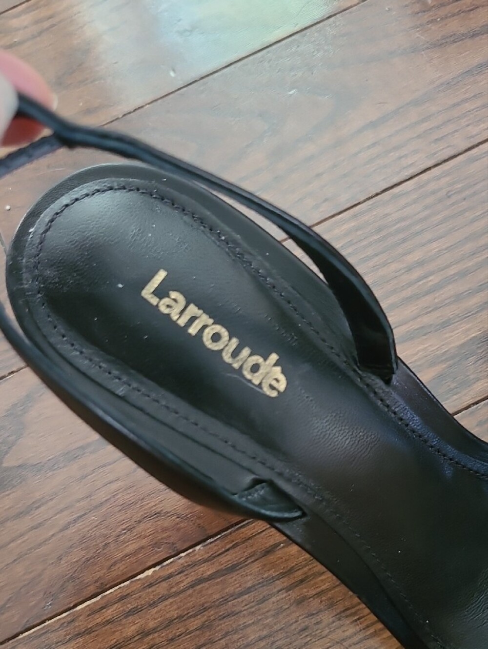 New Larroude Hibiscus Leather Black Slingback Sandals Women's Size 7 - Picture 3 of 5